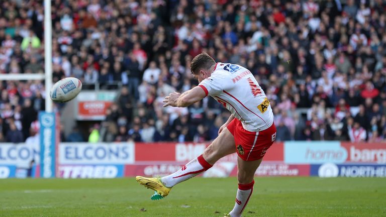 Picture by Ed Sykes/SWpix.com - 29/03/2024 - Rugby League - Betfred Super League Round 6 - St Helens v Wigan Warriors - The Totally Wicked Stadium, St Helens, England - St Helens' Mark Percival scores a goal from a penalty