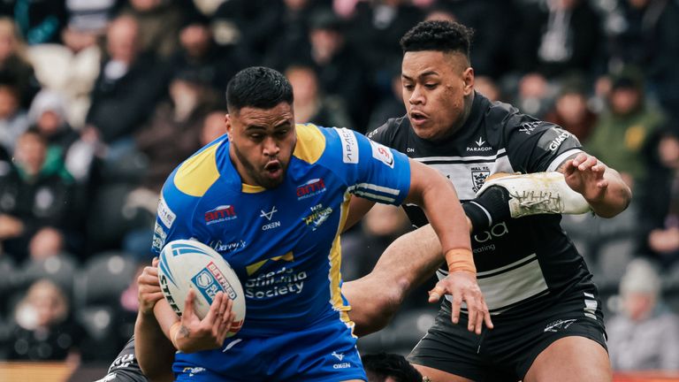 Leeds Rhinos beat Hull FC 18-12 at the MKM Stadium on Sunday